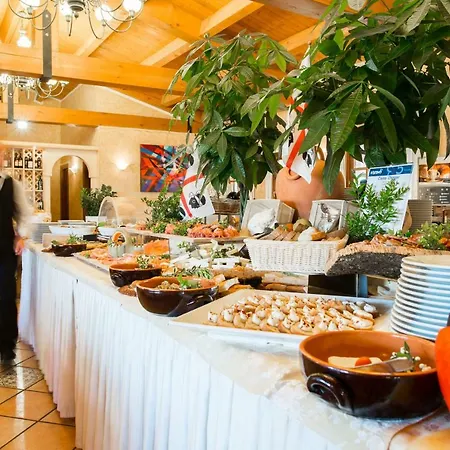 Ferienpark Th San Teodoro - Liscia Eldi Village 2*