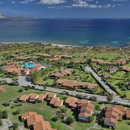 Parco vacanze Th San Teodoro - Liscia Eldi Village 2*